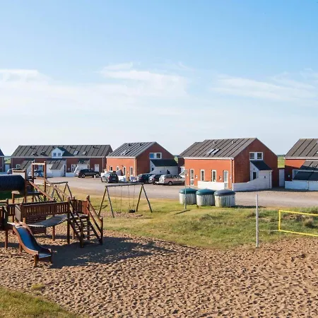 6 Person In Romo-by Traum * Sønderby