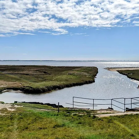 6 Person In Romo-by Traum Sønderby