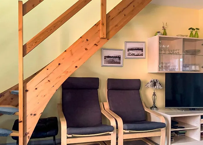 6 Person In Romo-by Traum *